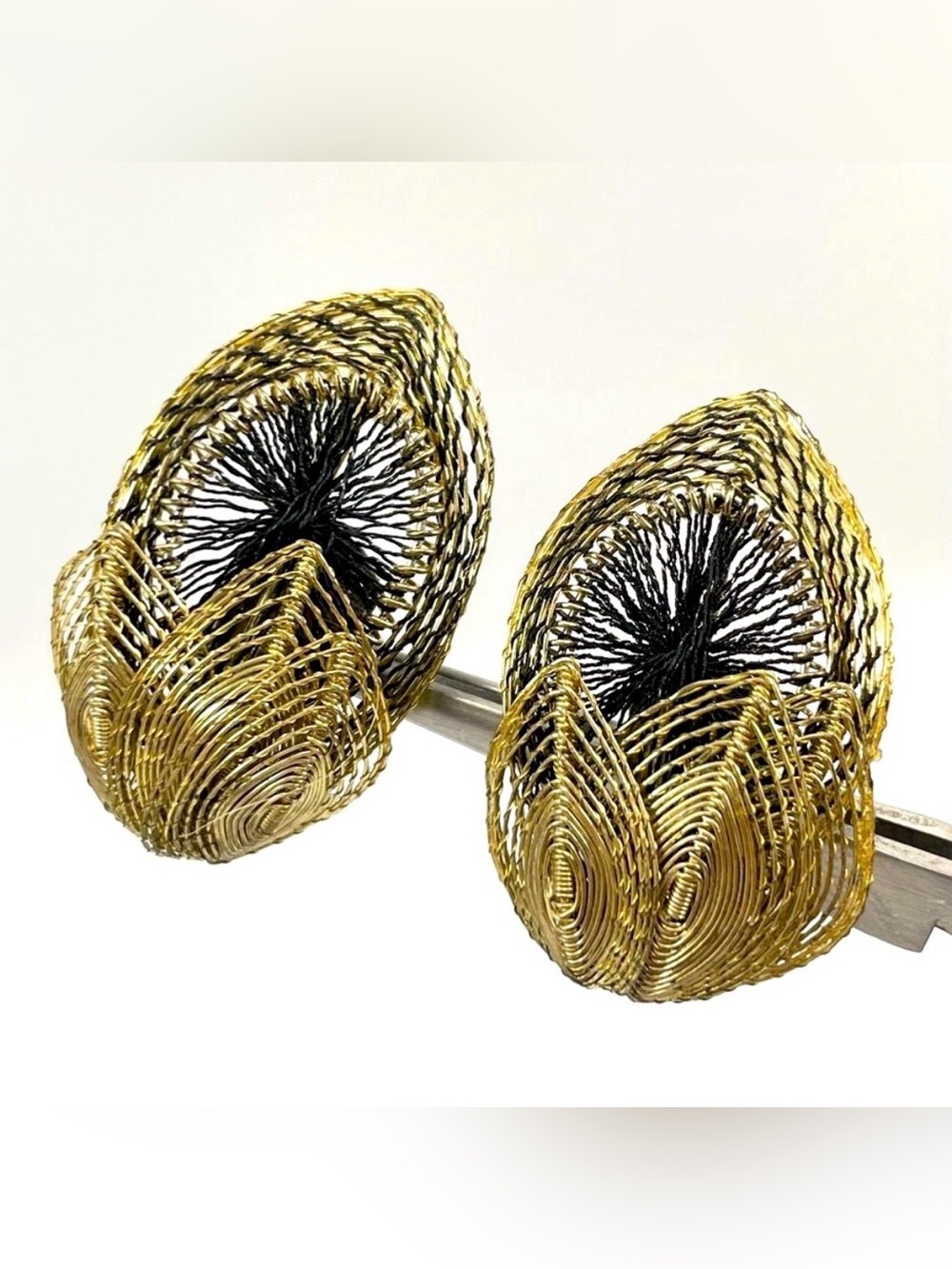 1950s Germany Gold-Tone Spun Wire Earrings Vintage Flower Leaf Statement Clip On